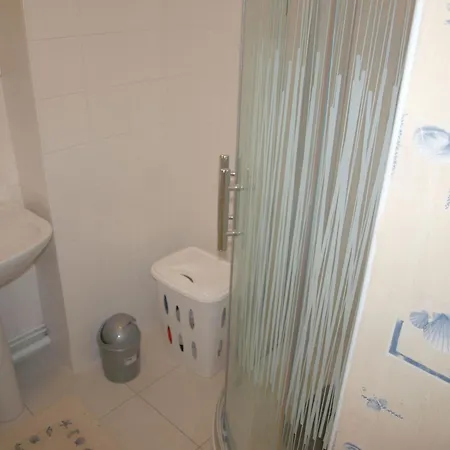 Studio, Proche Et Commerces, Balcon Ferme, Quartier Calme, Parking Prive - Fr-1-323-422 * Saint-Jean-de-Monts